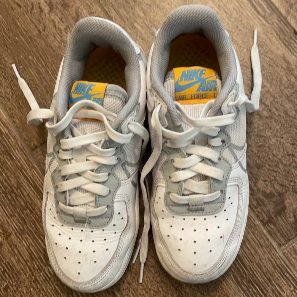 Nike Air Force 1